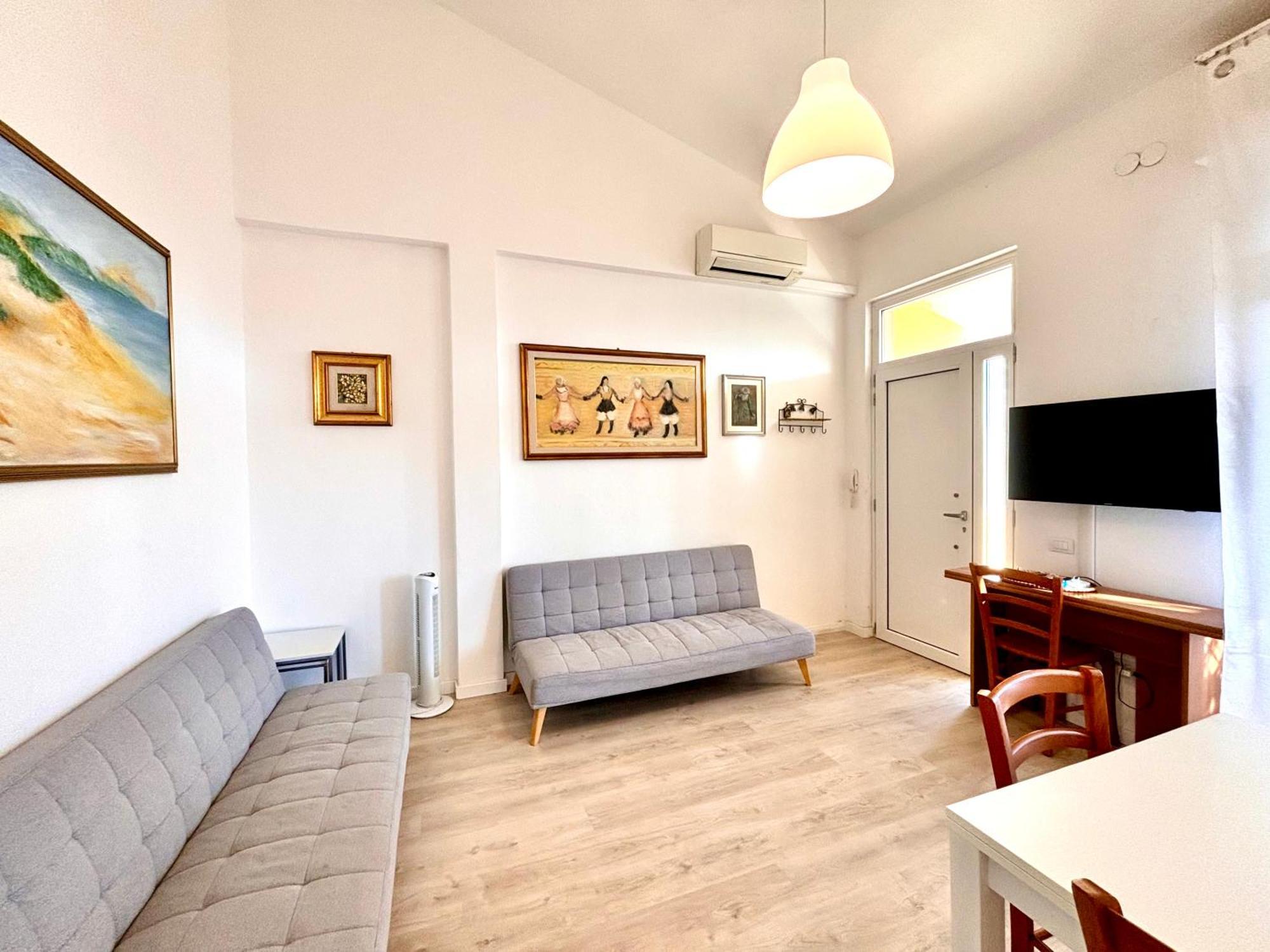 Villa Poetto Beach By Home And Experience , Cagliari, Poetto ภายนอก รูปภาพ