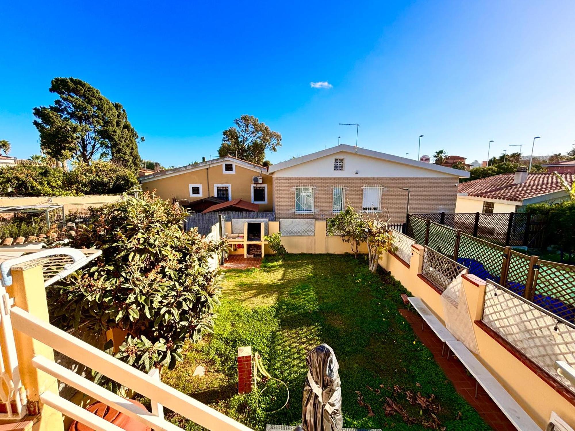 Villa Poetto Beach By Home And Experience , Cagliari, Poetto ภายนอก รูปภาพ
